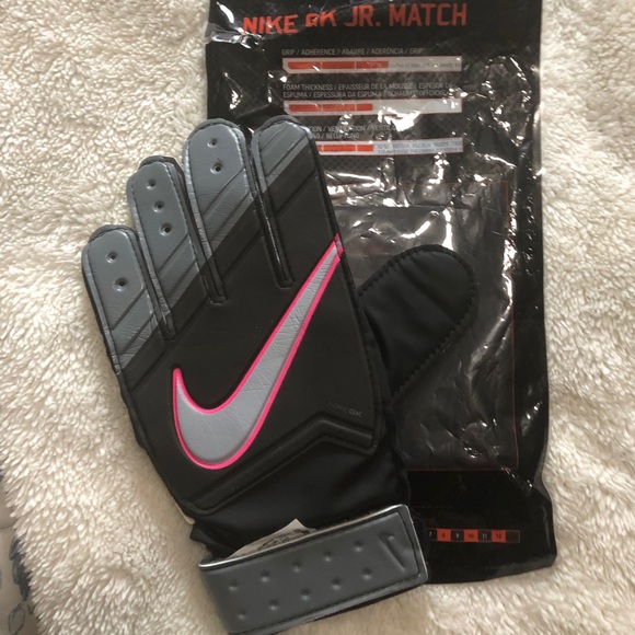 nike junior golf glove